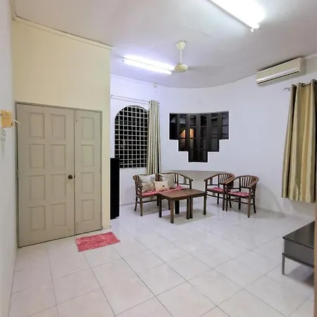 Warni Villa 8 Whole Or Room Muar Exterior photo