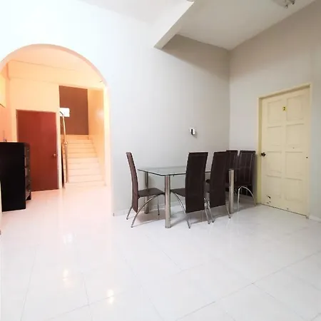 Warni Villa 8 Whole Or Room Muar Exterior photo