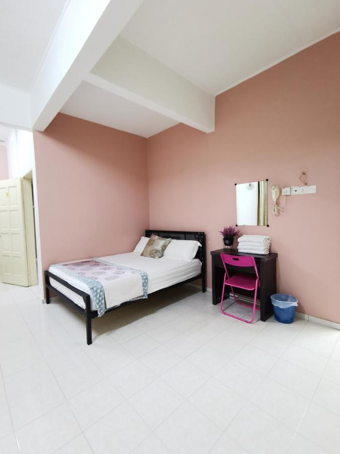 Homestay Warni 8 Whole Or Muar
