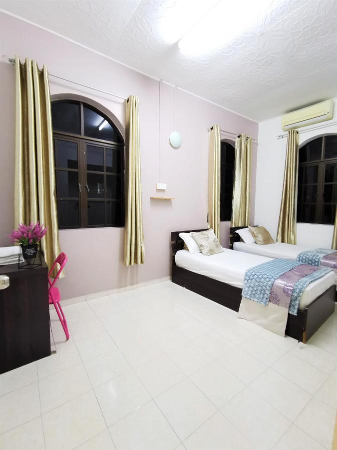 Warni 8 Whole Or Muar