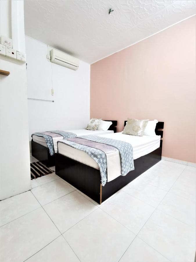 Homestay Warni 8 Whole Or
